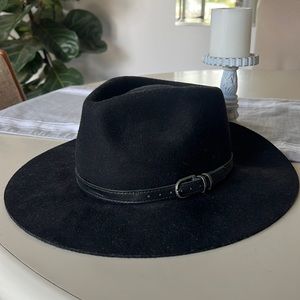 Vintage black western hat
